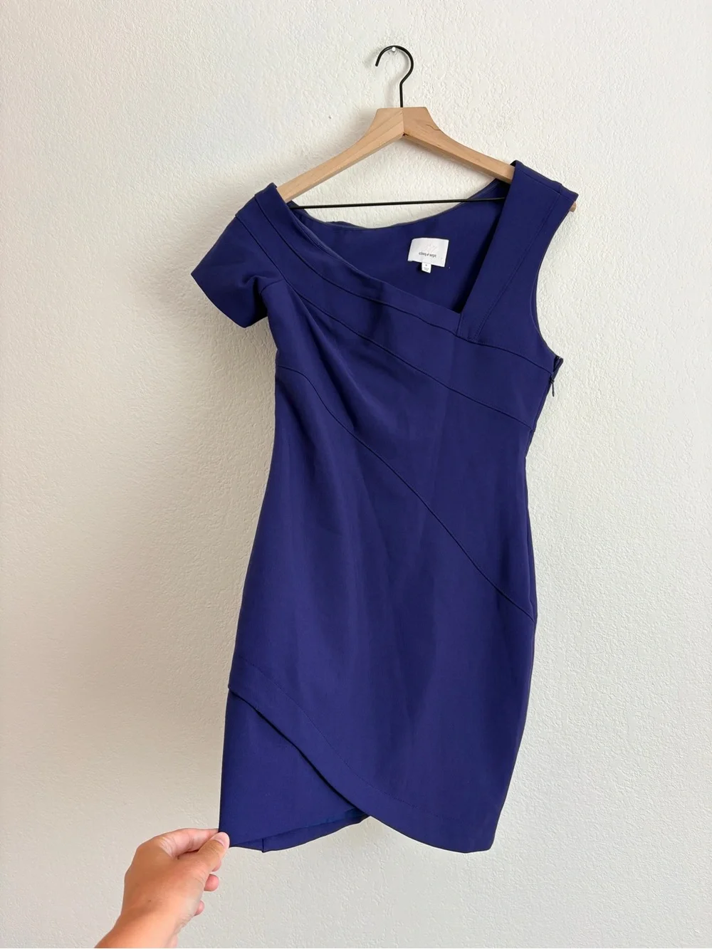 Cinq a Sept Coralisa Dress